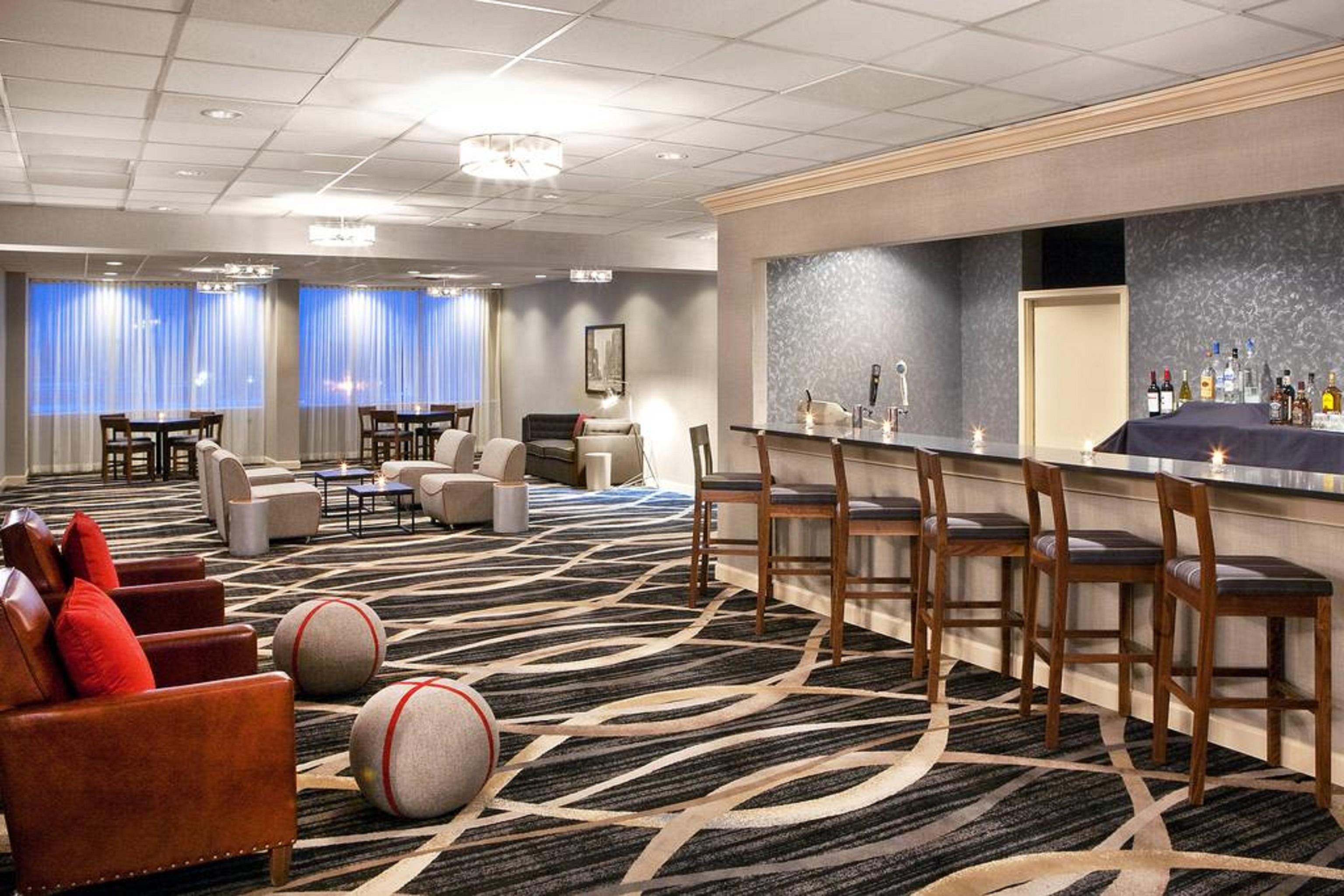 Four Points By Sheraton Cleveland Airport Exterior foto